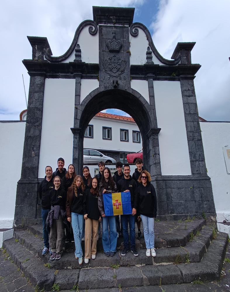 Alunos do Clube Eco-paper de Santana divulgam projetos científicos na Reserva da Biosfera de São Jor