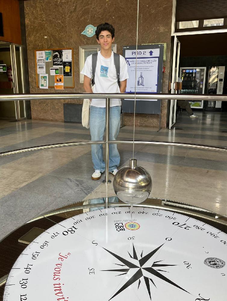 Diogo Mendonça na Escola Quark
